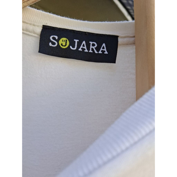 Sojara Pink Floyd Graphic Short Sleeve Tee M Beige Pink Star Embellished Unique - Picture 8 of 10